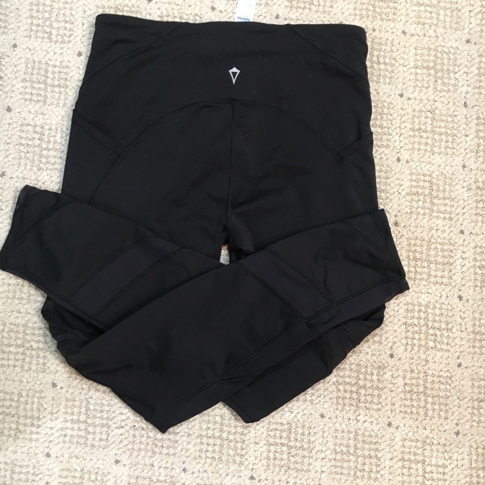SOLD!!! Ivivva by Lululemon Yoga Leggings w/ Mesh. - Picture 2 of 8